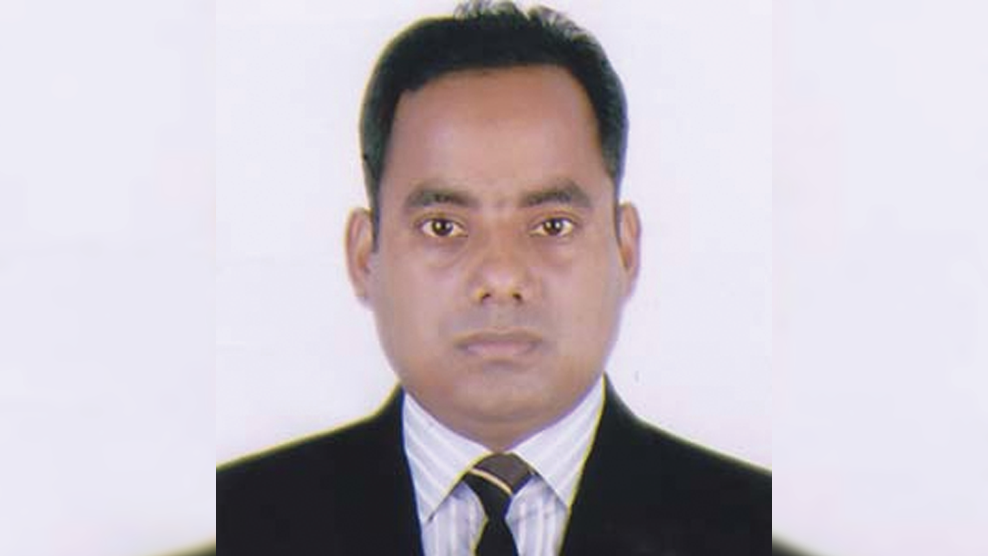 রংপুরে মাউশির সহকারী পরিচালক সাদাকাত হোসেন ওএসডি